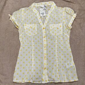 NWT- H&M- 6
